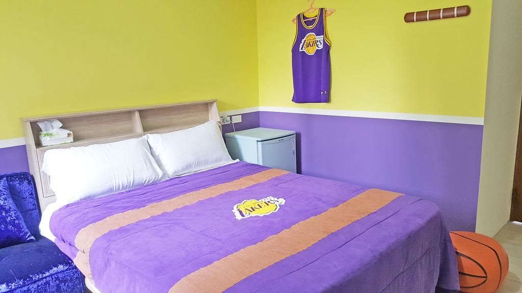 Sports Home Саншинг Екстериор снимка