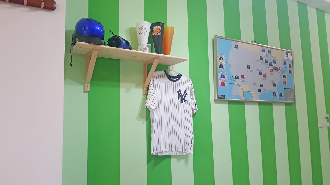 Sports Home Саншинг Екстериор снимка