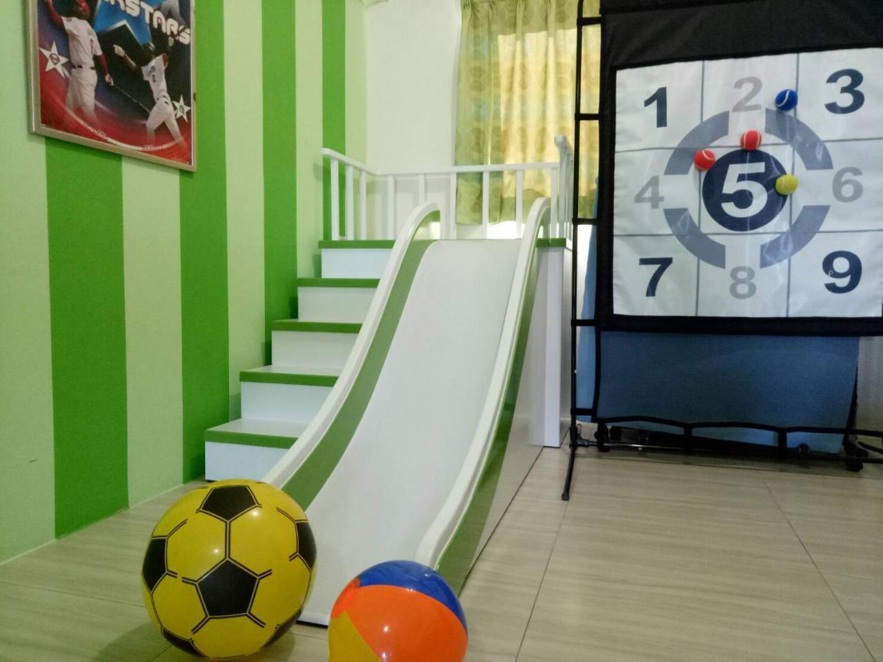 Sports Home Саншинг Екстериор снимка